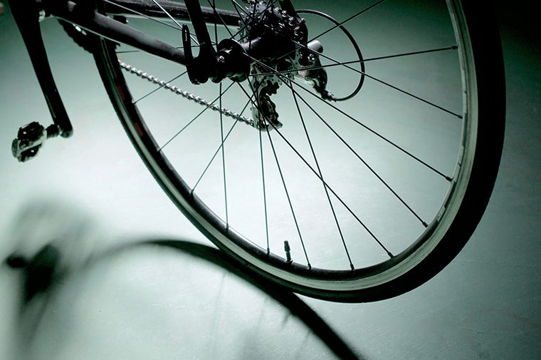自転車と車の衝突事故。自転車の過失割合は低くなる？